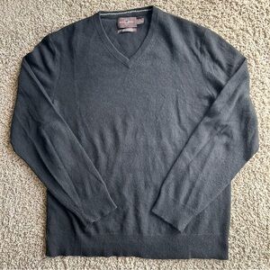 Black Brown 1826 Men's Large Black V-Neck Sweater 100% Cashmere Casual Classic